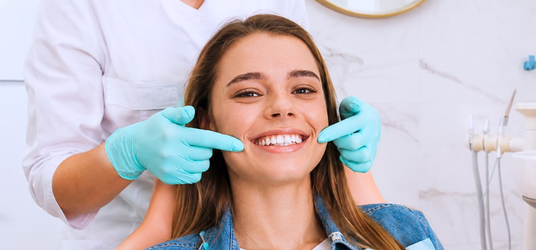 ¿Puedo hacerme un blanqueamiento dental?